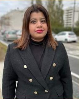 Dr. Moomal Qureshi